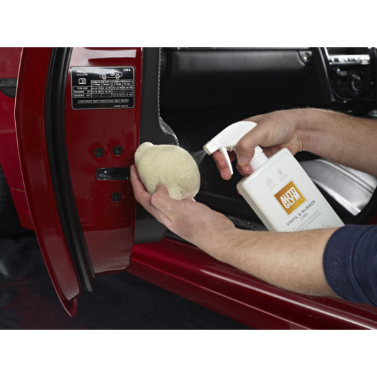 Autoglym VRC500 Vinyl & Rubber Care cleans plastic, vinyl and rubber Autoglym VRC500 Vinyl & Rubber Care cleans plastic, vinyl and rubber