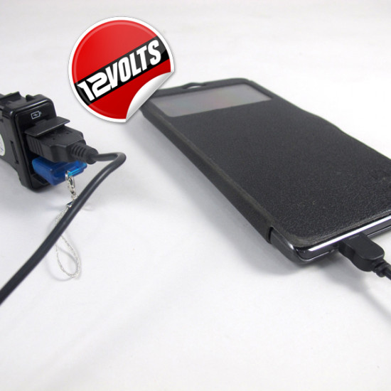 USB Port Adapter for Audio and Charging for Toyota Hilux / Vigo USB Port Adapter for Audio and Charging for Toyota Hilux / Vigo