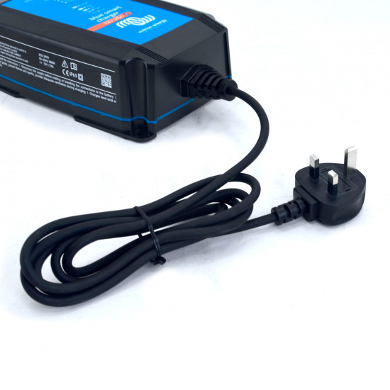 Malaysia Victron Energy Automotive Blue Smart IP65 Charger 12V 25A 230V UK  for Lead Acid, AGM and Lithium Ion Car Batteries