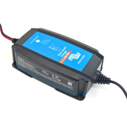 Victron Energy Automotive Blue Smart IP65 Charger 24V 13A 230V UK for Lead Acid, AGM and Lithium Ion Car Batteries