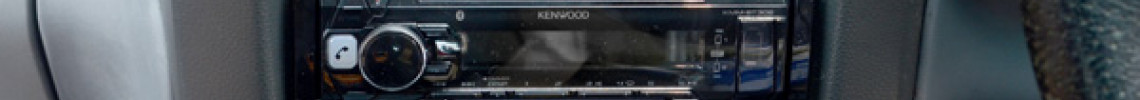 Kenwood KMM-BT302 on a Proton Waja Kenwood KMM-BT302 on a Proton Waja