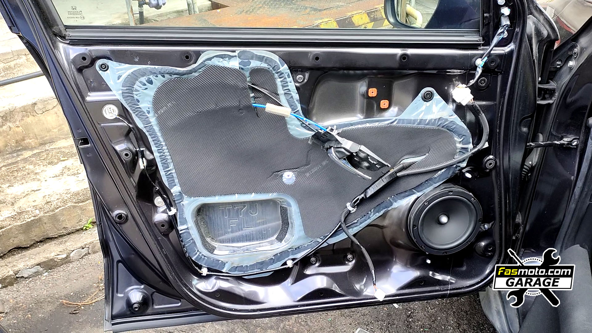 Honda HRV JVC KWM560BT & Focal Speakers Install Malaysia