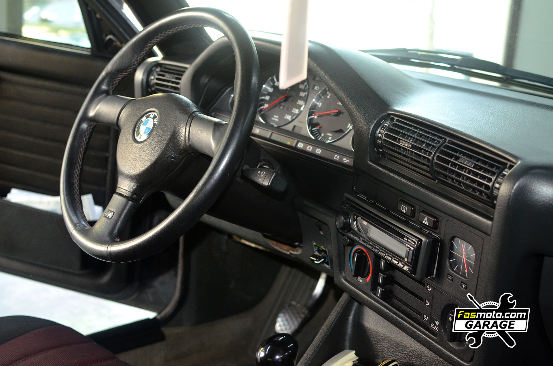 BMW E30 318i Left Hand Drive