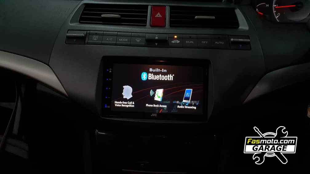 Honda Accord 8th Generation JVC and Blaupunkt install