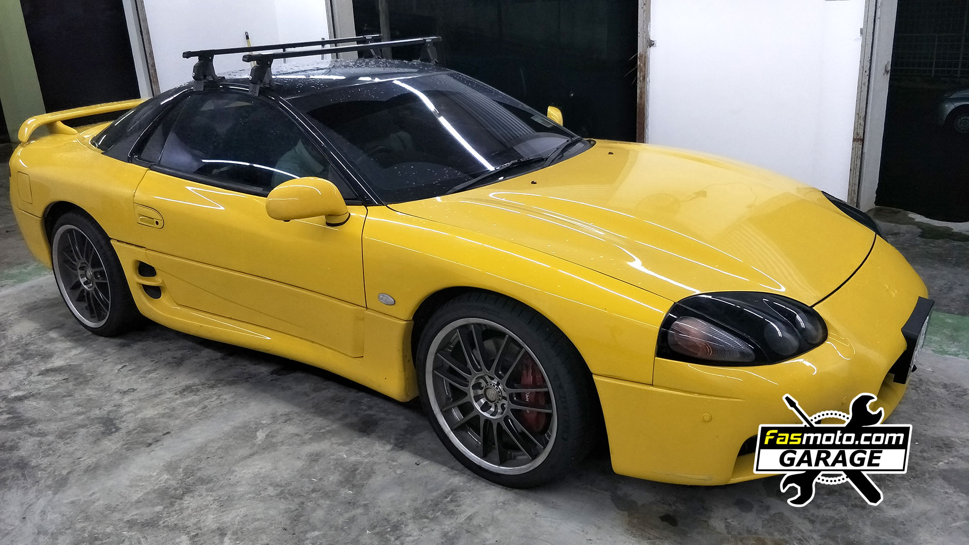 Yellow Mitsubishi GTO
