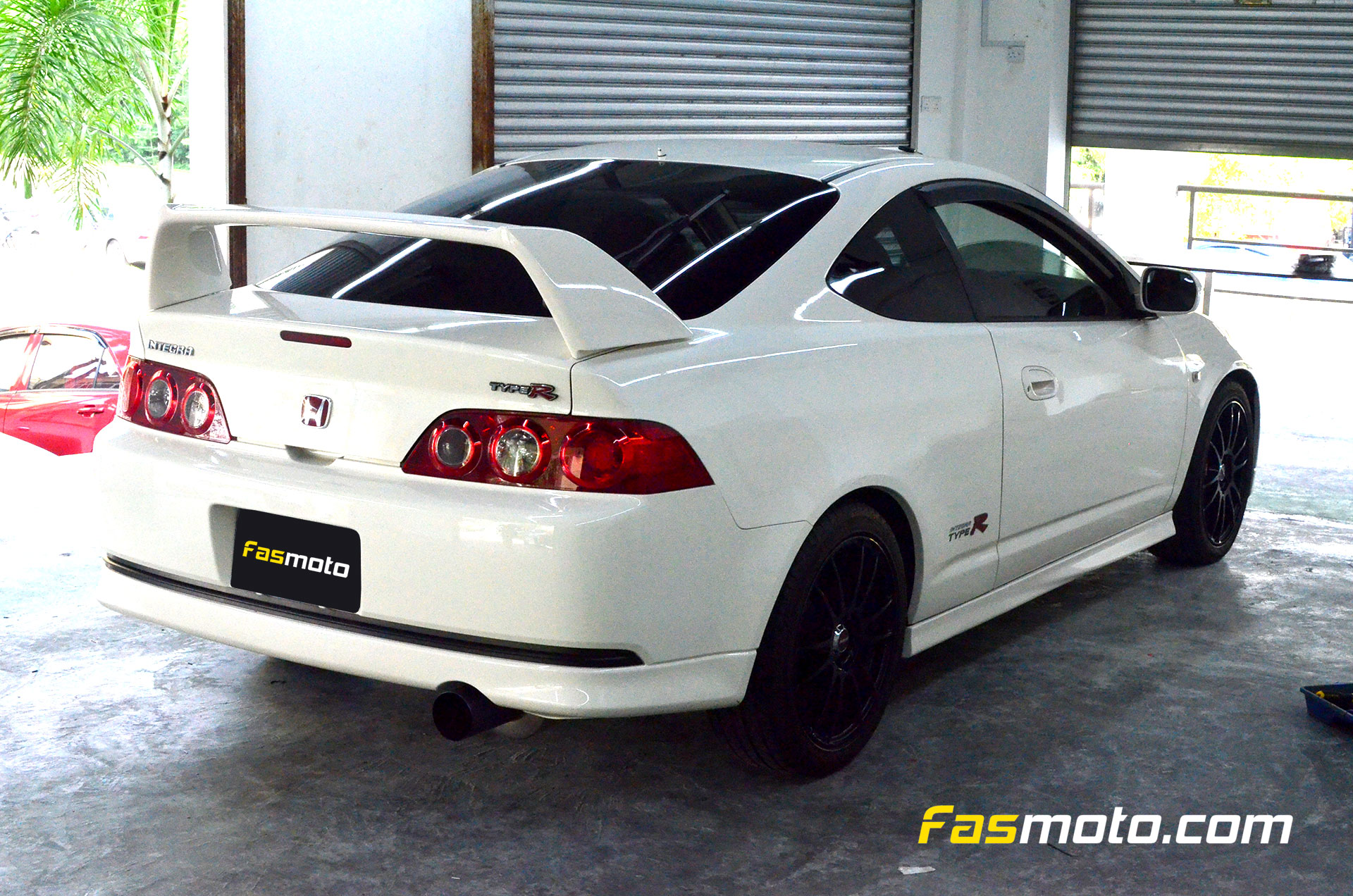 Shortof the tail end of the Type-R