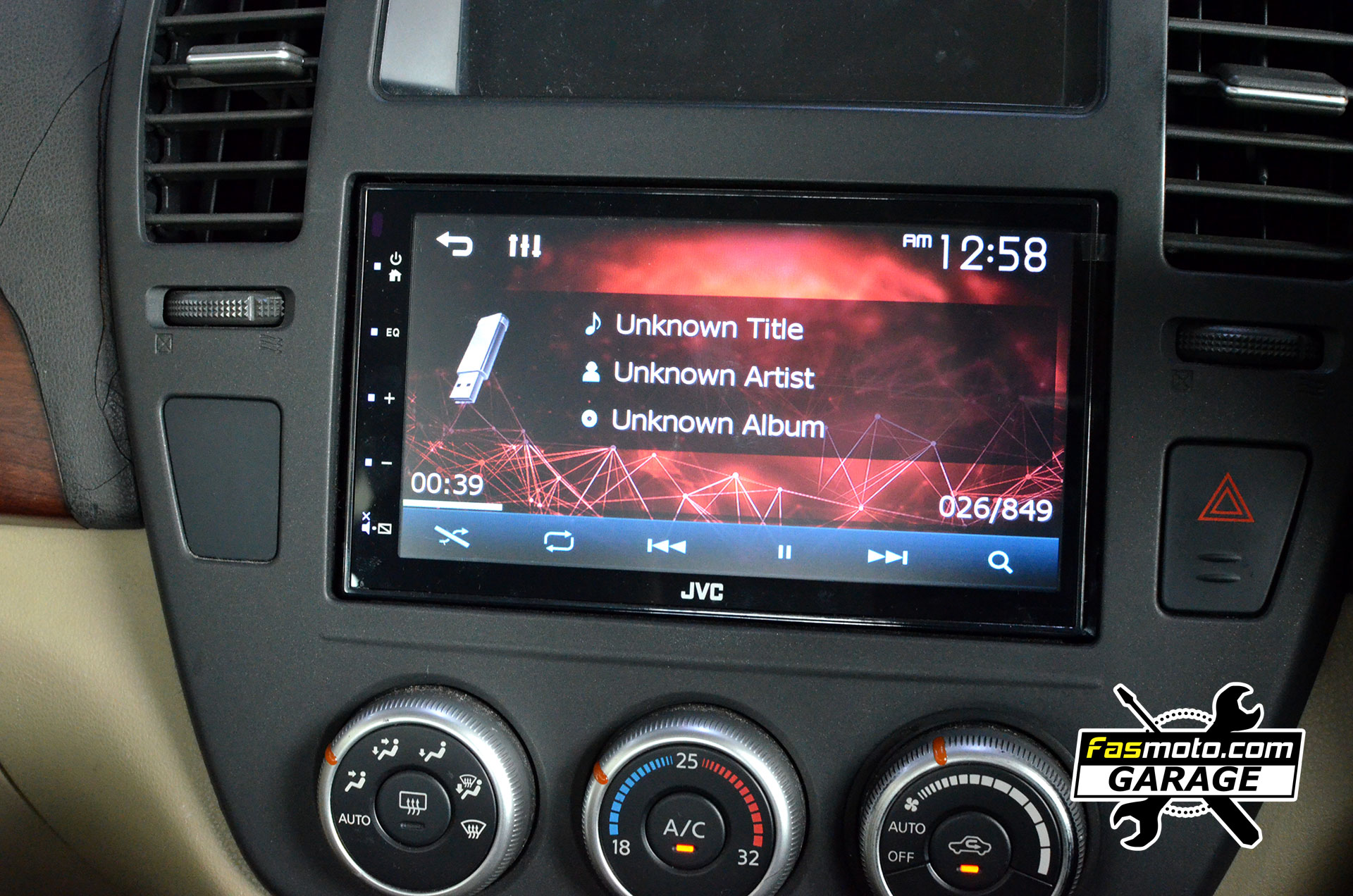  JVC KW-M150BT in a Nissan Sylphy