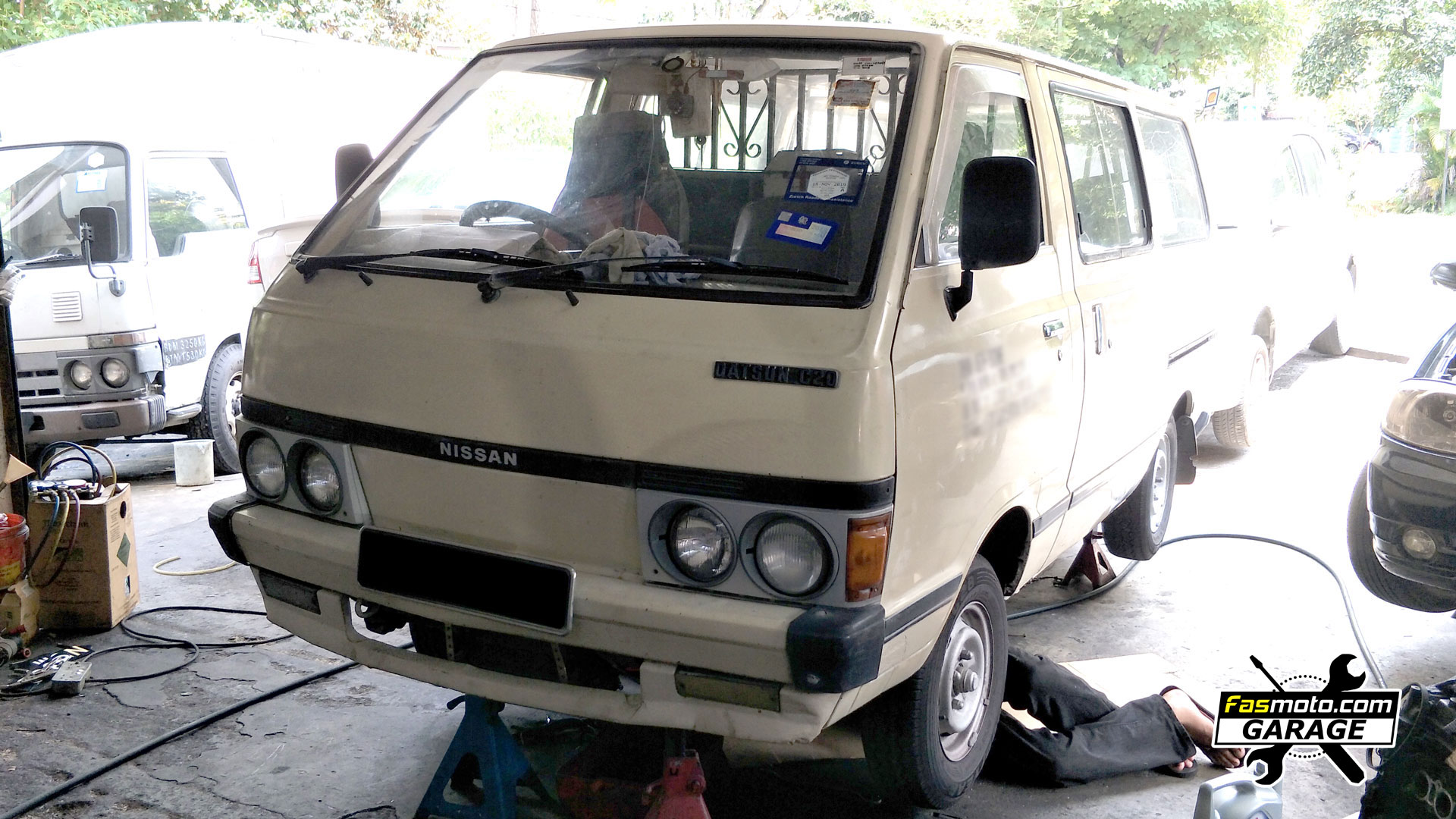 Nissan Vanette C20 PIAA Radix Wiper