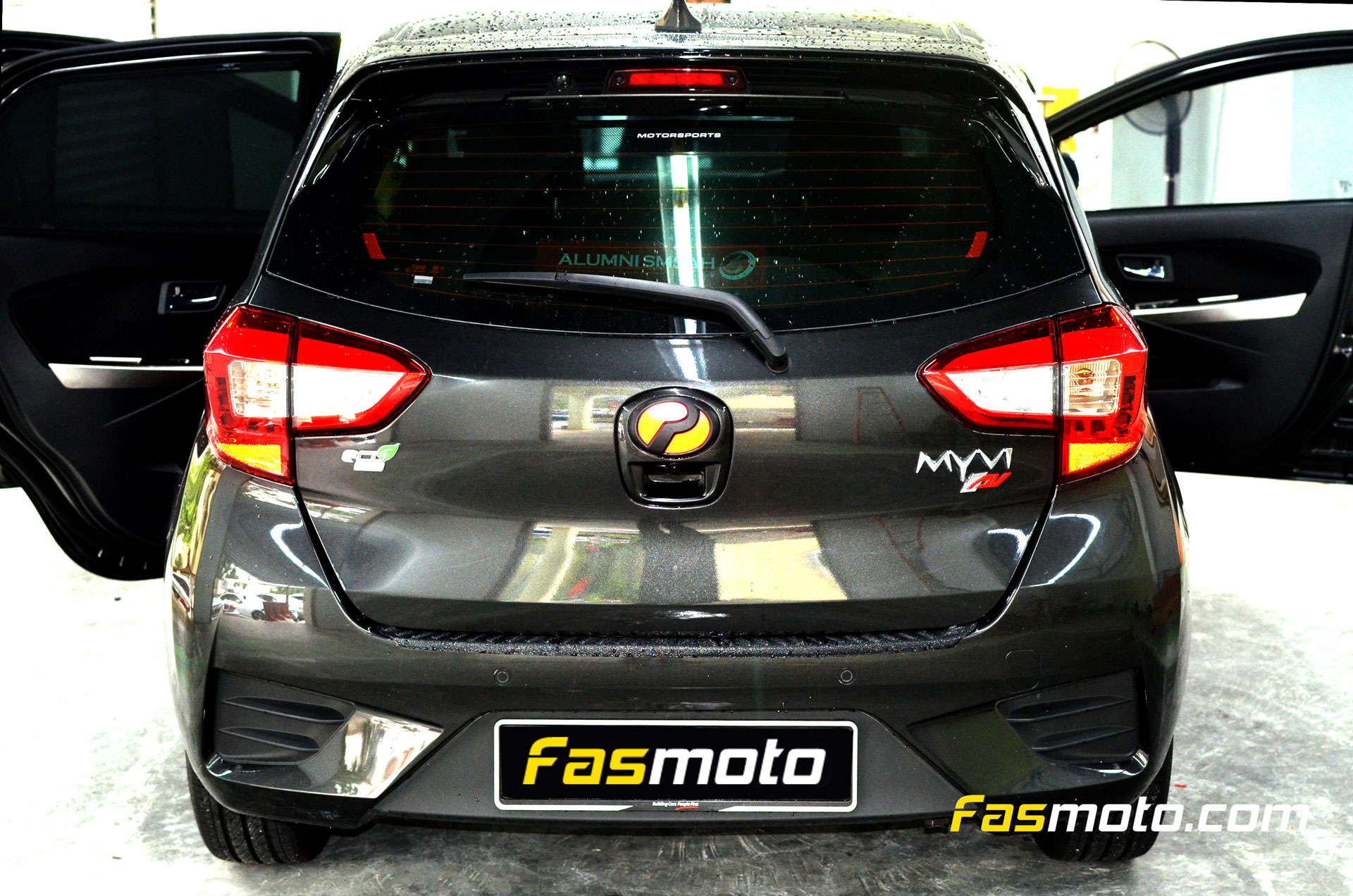 Hakim's Perodua Myvi Advance 3rd Generation rear view