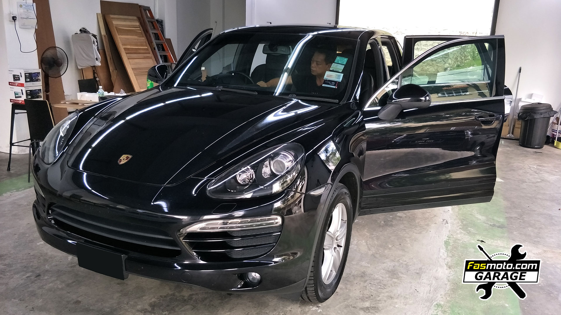 Porsche Cayenne 2nd Gen Sony Xav-AX5000 Head Unit Install