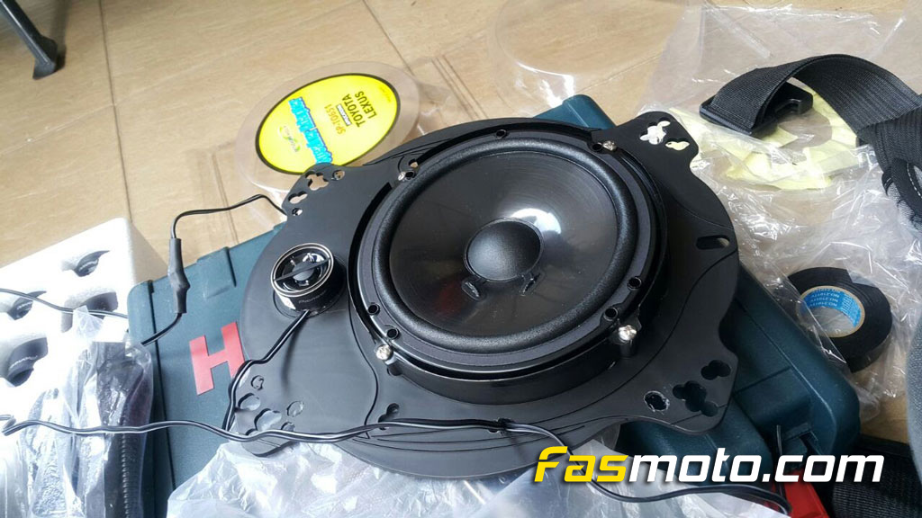 toyota-altis-pioneer-speakers-12