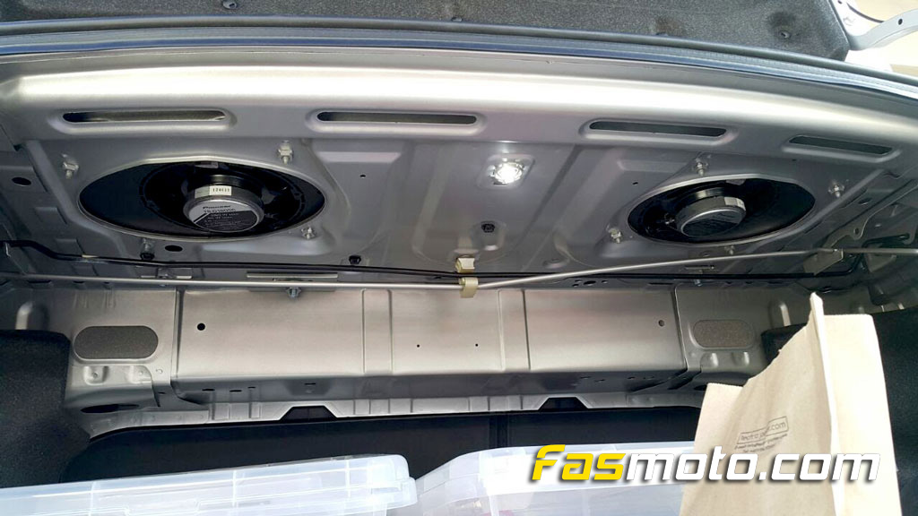 toyota-altis-pioneer-speakers-19